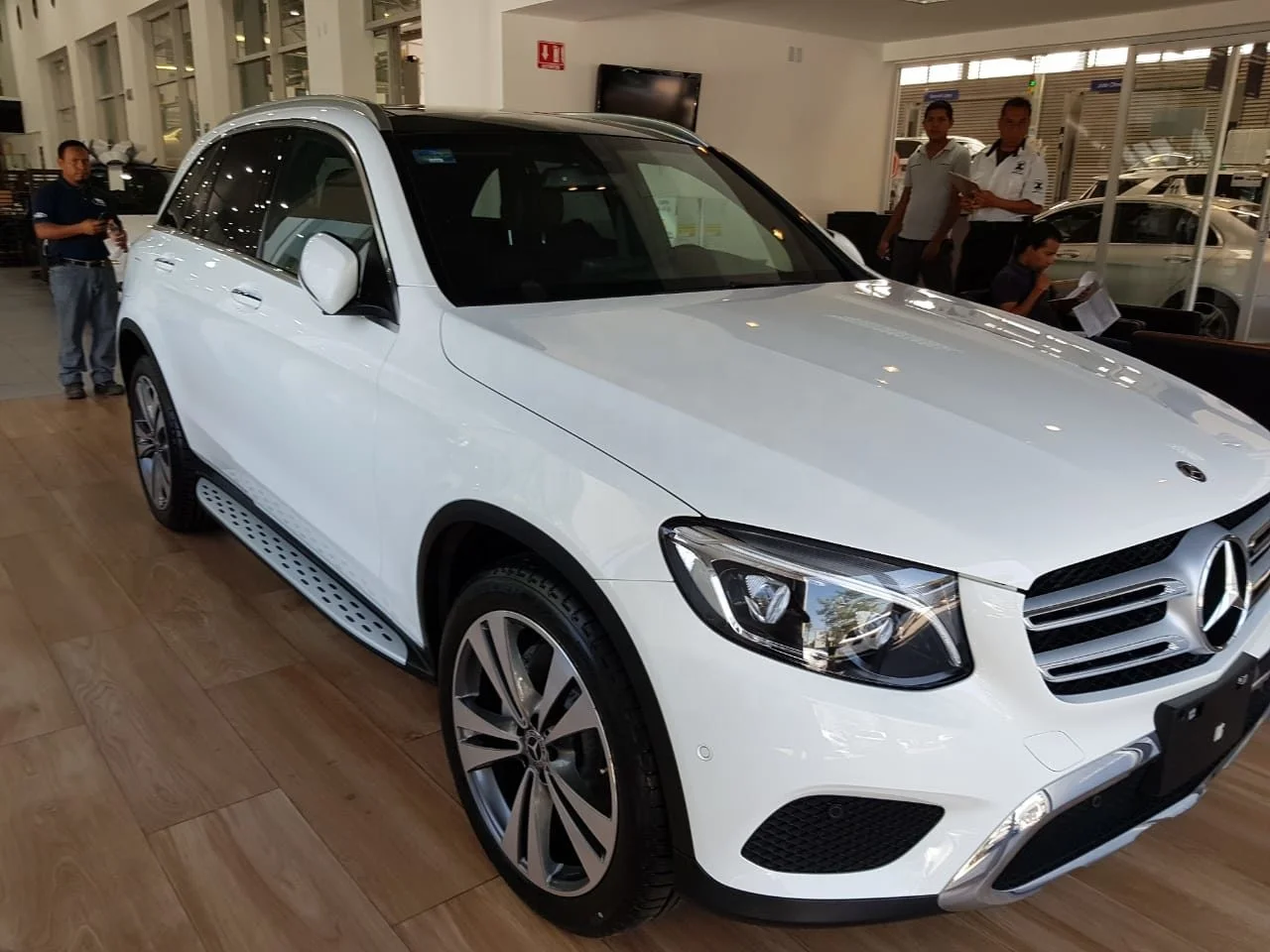 MERCEDES BENZ GLC300 SUV 4MATIC SPORT 2020 D'OCCASION