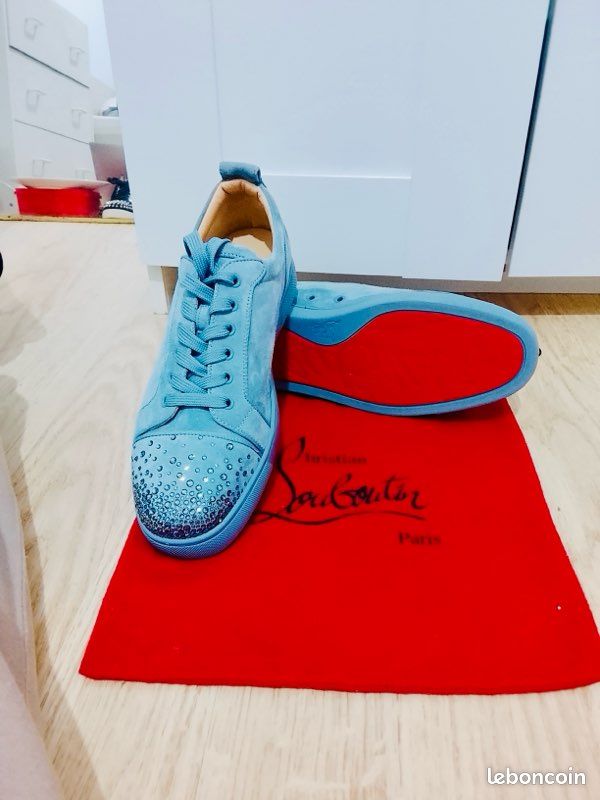 Magnifique Basket Christian Louboutin Louis Orlato Junior Grise Style Daim Ornement réfléchissant