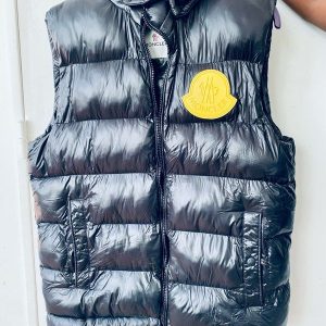 Manteau De Luxe Sans Manche Marque Moncler Original