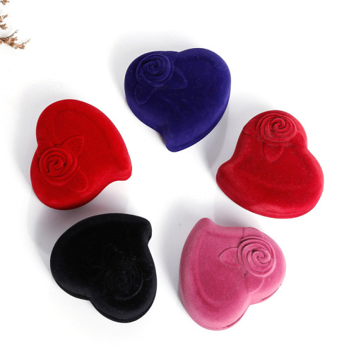 Écrin à Bijoux en Forme de Cœur – Boîte Cadeau Élégante